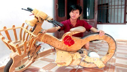 Chàng trai 9x chế xe đạp điện từ xe đạp điện cũ